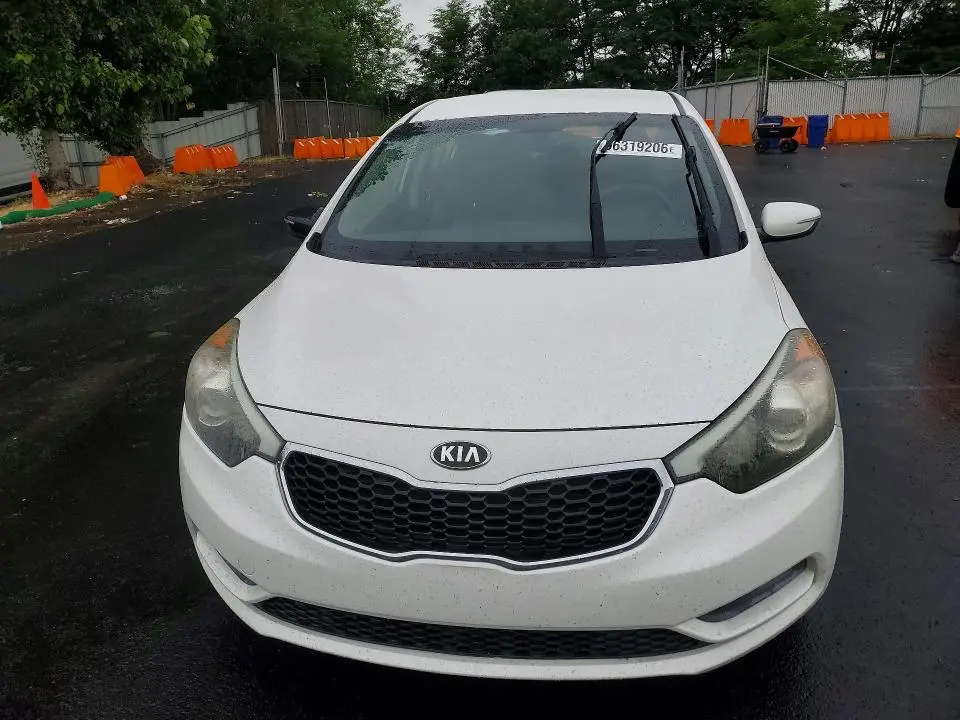 2014 KIA FORTE LX  