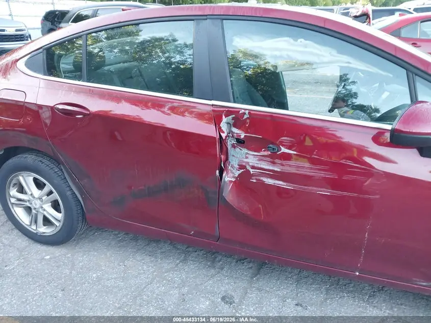 2018 CHEVROLET CRUZE LT AUTO