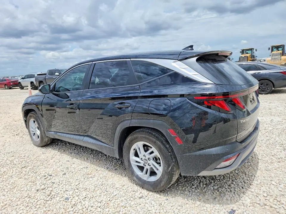 2025 HYUNDAI TUCSON SE  