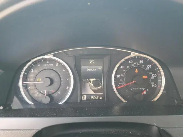 2015 TOYOTA CAMRY LE