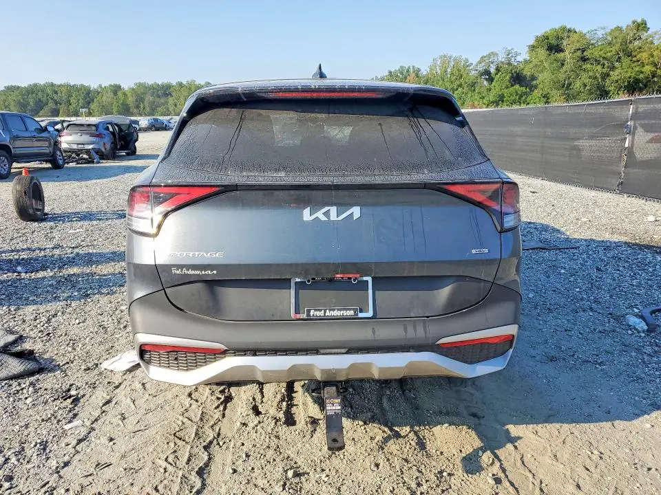 2025 KIA SPORTAGE LX  