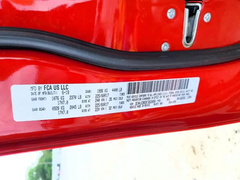 2019 JEEP COMPASS LATITUDE  