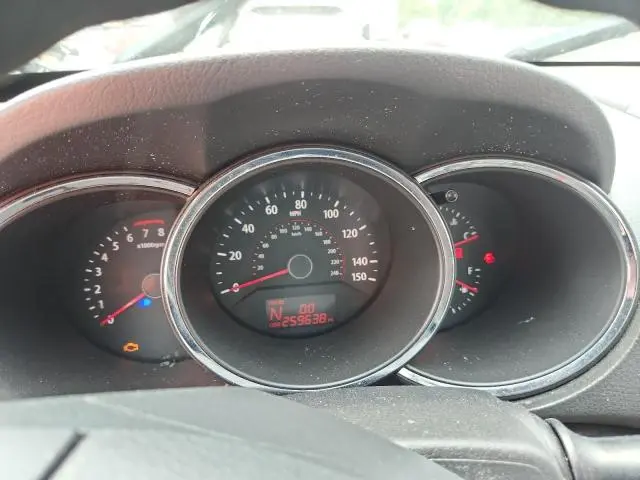 2011 KIA SORENTO BASE  