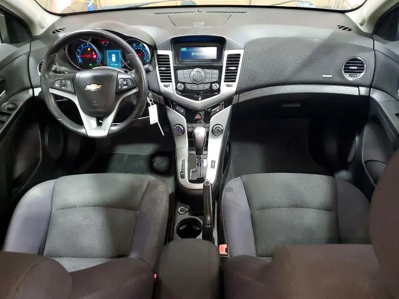 2012 CHEVROLET CRUZE LT  