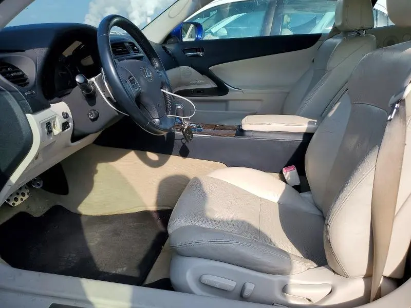2010 LEXUS IS 350  