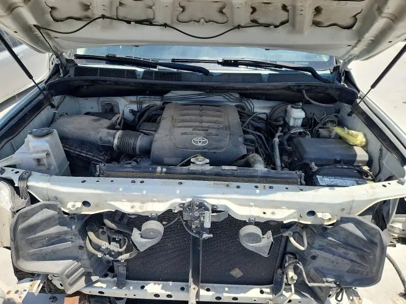 2015 TOYOTA TUNDRA SR  