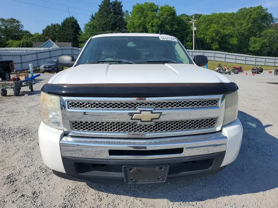 2011 CHEVROLET SILVERADO C1500 LT  