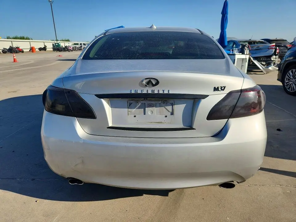 2012 INFINITI M37 BASE  