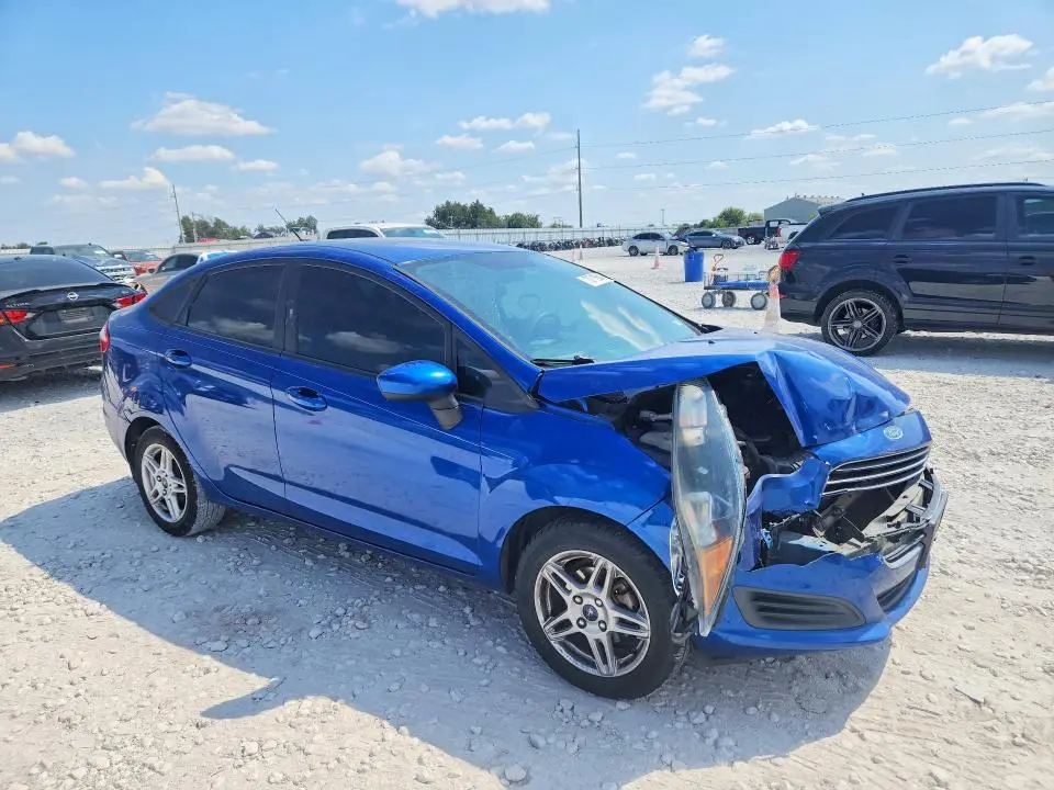 2019 FORD FIESTA SE  