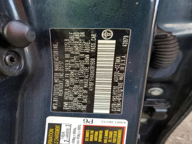 2017 TOYOTA CAMRY LE  