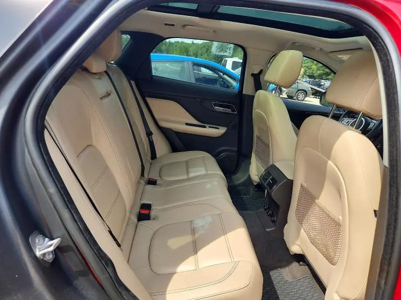 2018 JAGUAR F-PACE PRESTIGE  