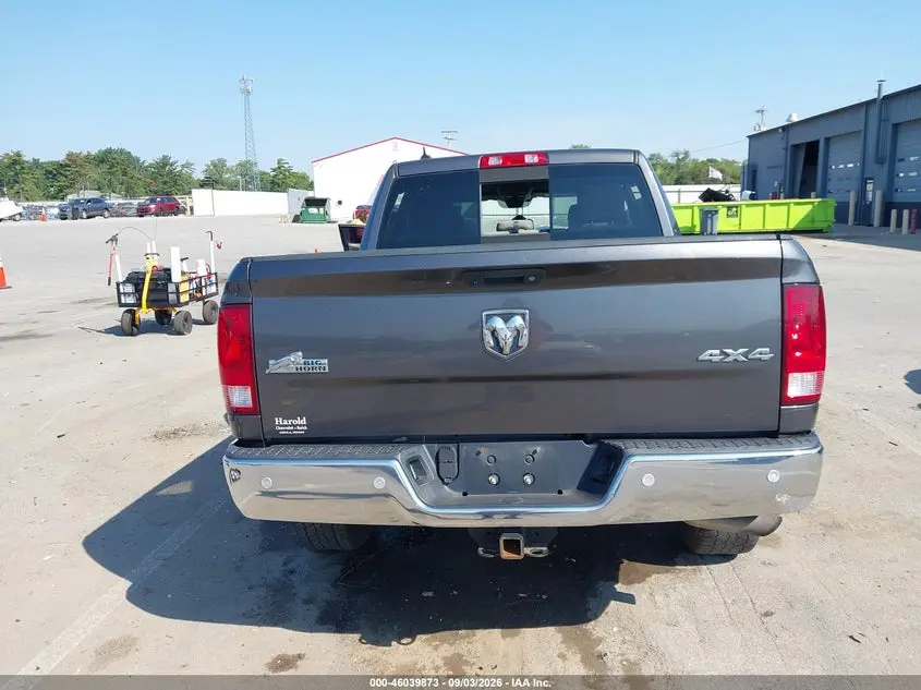 2017 RAM 1500 BIG HORN  4X4 5'7 BOX