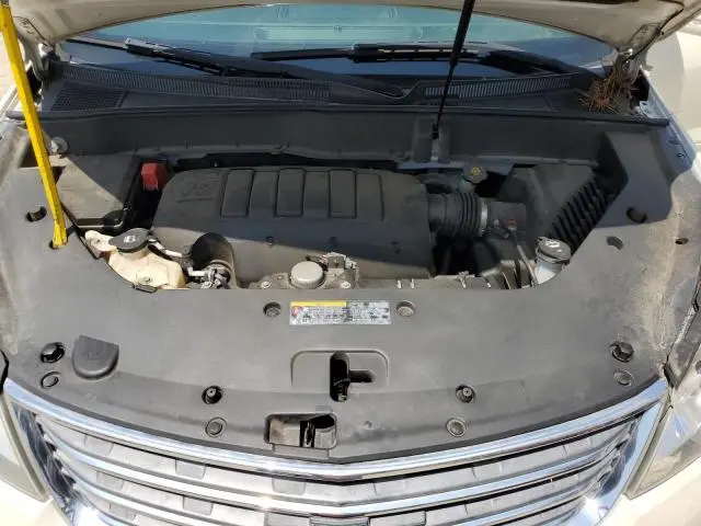 2014 CHEVROLET TRAVERSE LT  