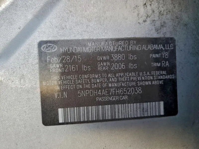 2015 HYUNDAI ELANTRA SE  