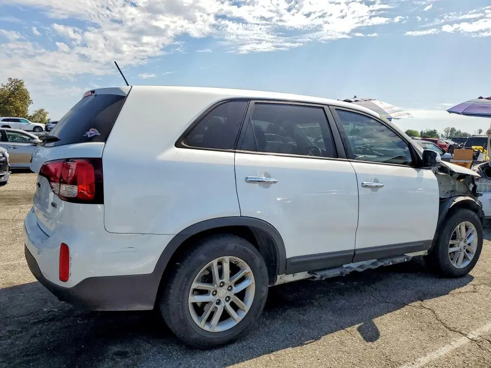2014 KIA SORENTO LX  
