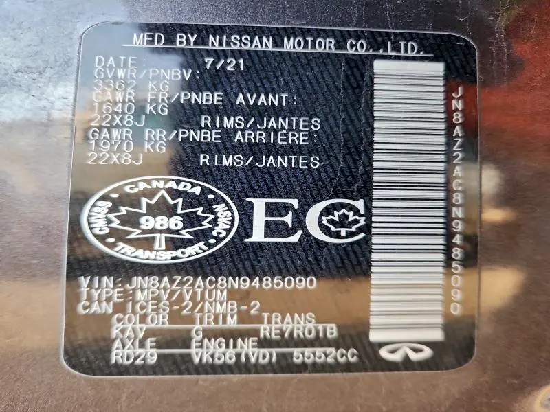 2022 INFINITI QX80 LUXE  