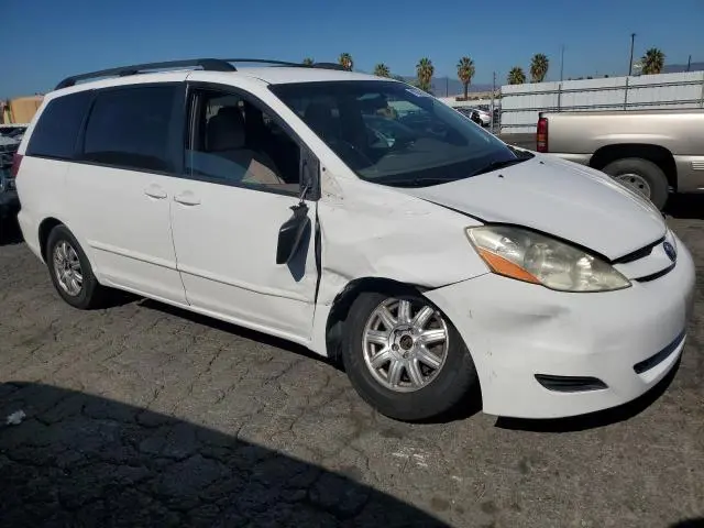 2010 TOYOTA SIENNA CE  
