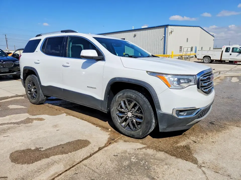 2017 GMC ACADIA SLT-1  