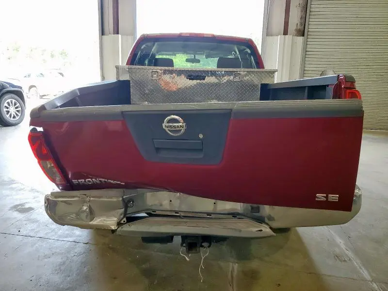 2010 NISSAN FRONTIER KING CAB SE  