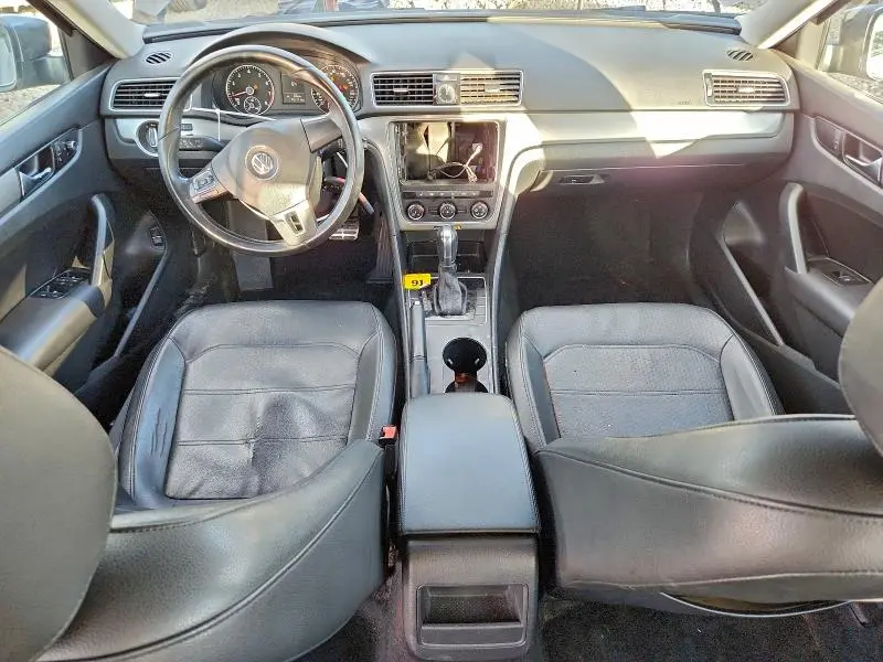 2014 VOLKSWAGEN PASSAT S  