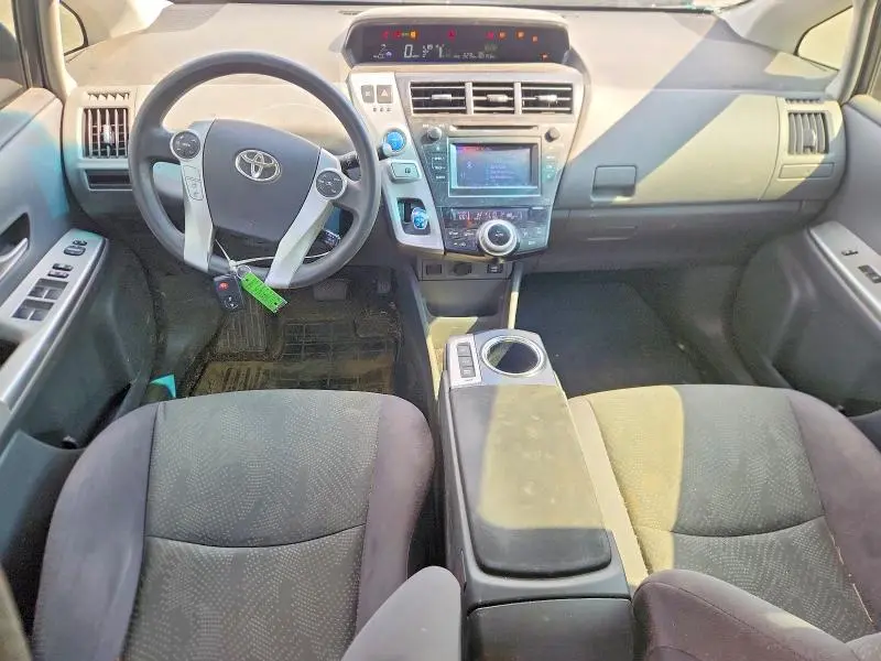 2013 TOYOTA PRIUS V TWO  