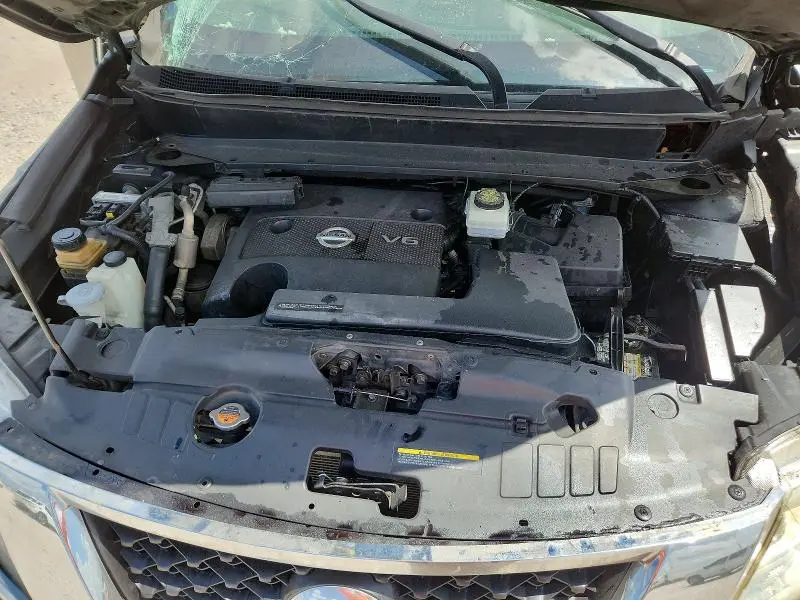 2016 NISSAN PATHFINDER SL  