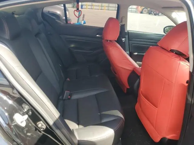 2021 NISSAN ALTIMA SR  