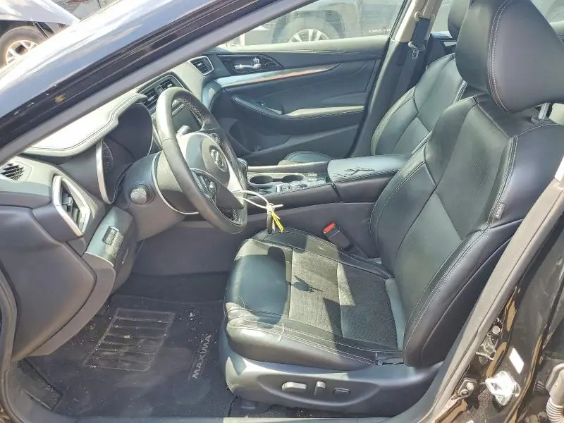 2021 NISSAN MAXIMA SV  