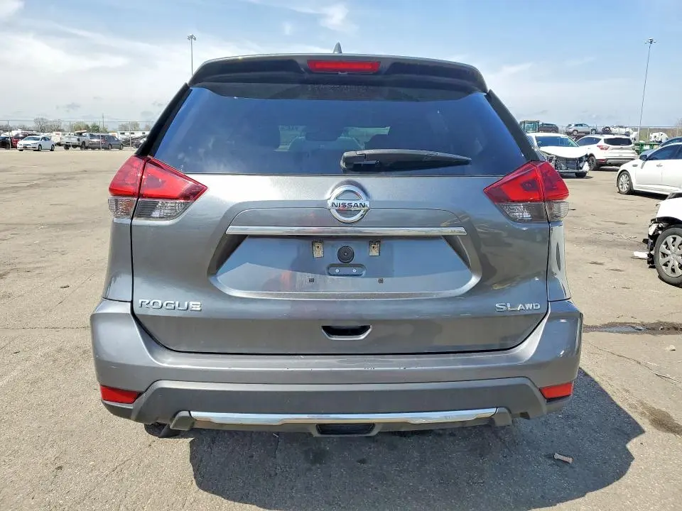 2018 NISSAN ROGUE SL  