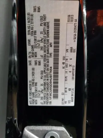 2017 FORD ESCAPE SE  