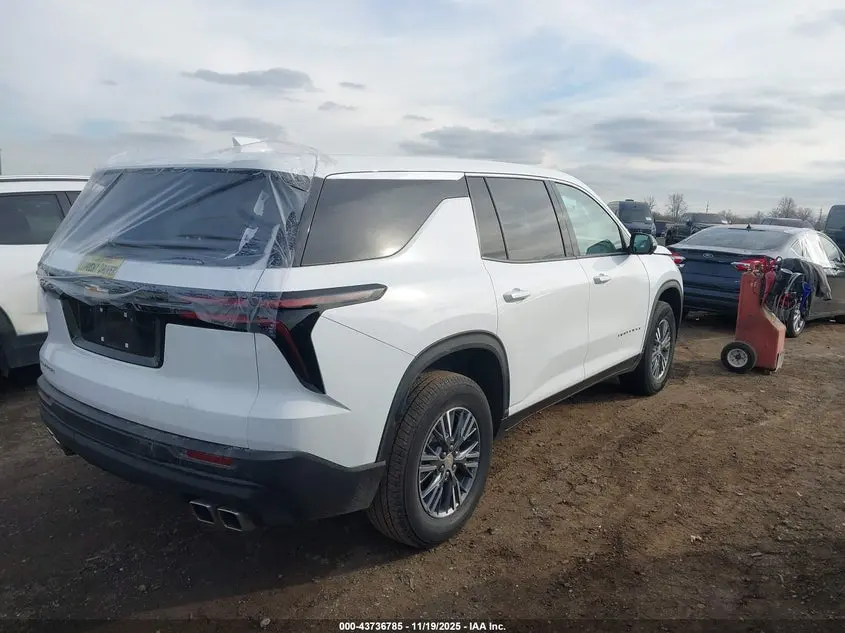 2024 CHEVROLET TRAVERSE FWD LS