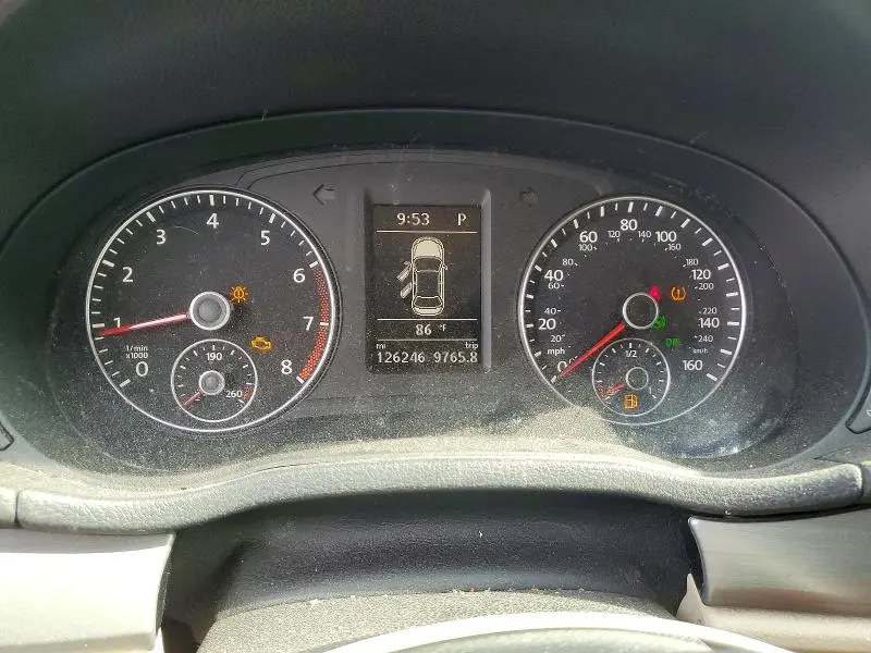 2014 VOLKSWAGEN PASSAT SE  
