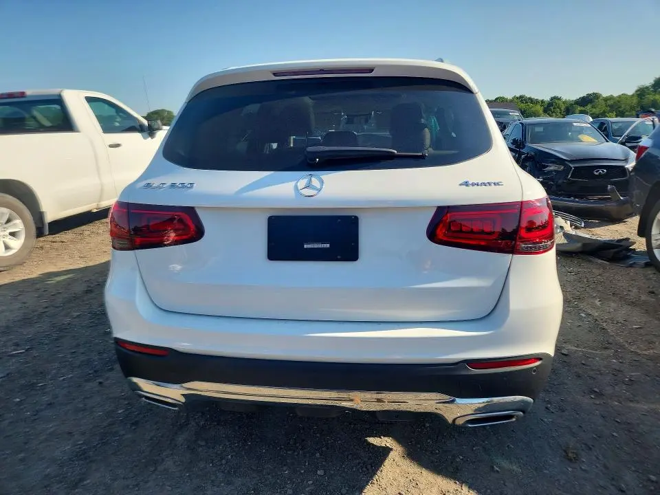2021 MERCEDES-BENZ GLC 300 4MATIC  