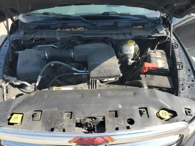 2018 RAM 1500 SLT  