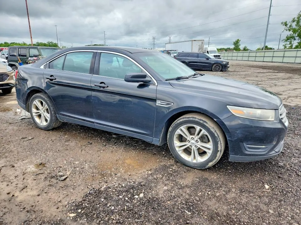 2013 FORD TAURUS SEL  