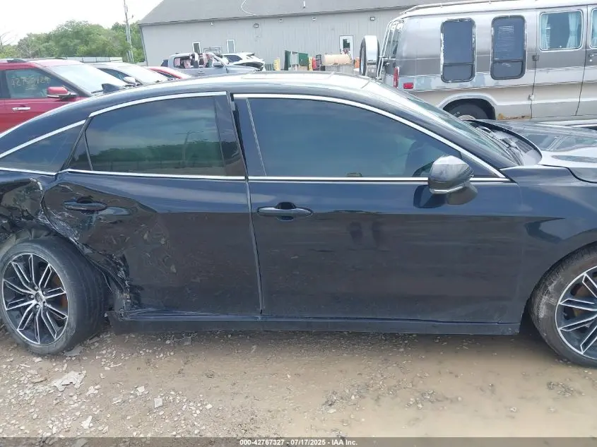 2022 TOYOTA AVALON TOURING
