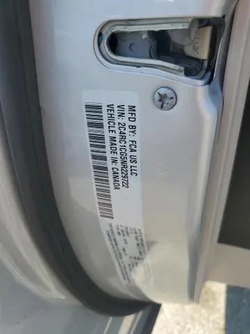 2022 CHRYSLER VOYAGER LX  