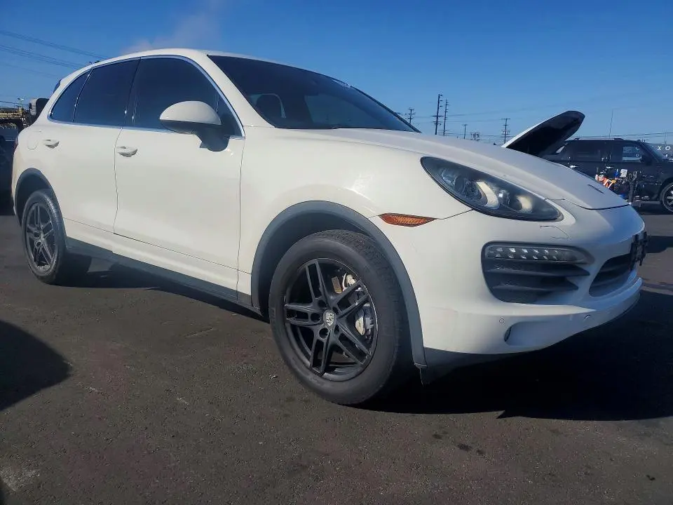 2011 PORSCHE CAYENNE S  
