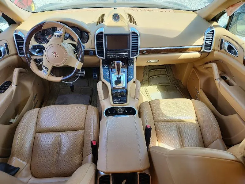 2014 PORSCHE CAYENNE S  
