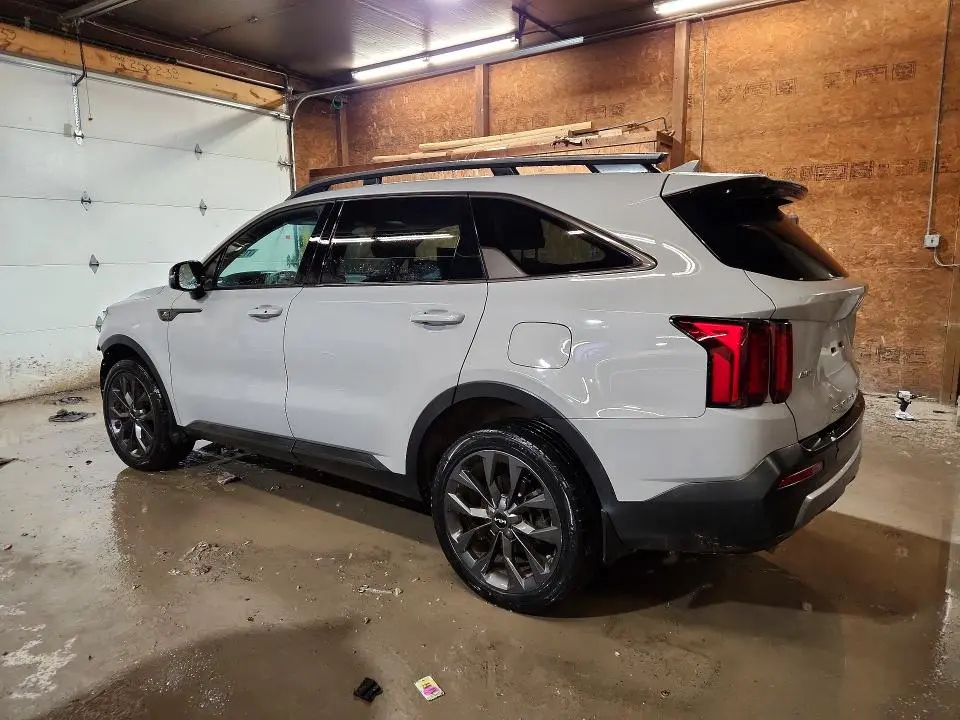 2022 KIA SORENTO X-LINE EX  