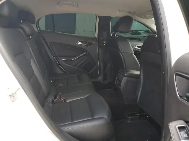 2015 MERCEDES-BENZ GLA 250 4MATIC  