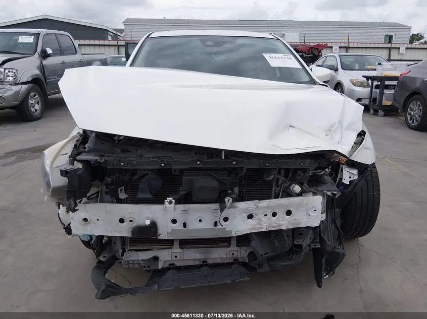 2017 MAZDA MAZDA3 GRAND TOURING