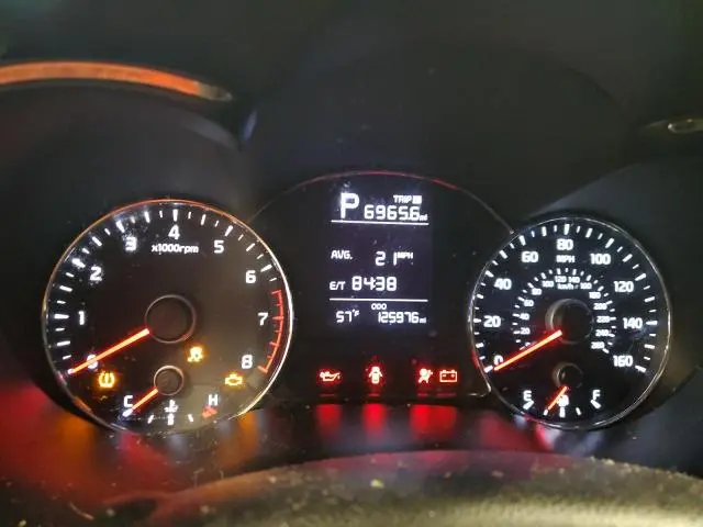2017 KIA FORTE LX  