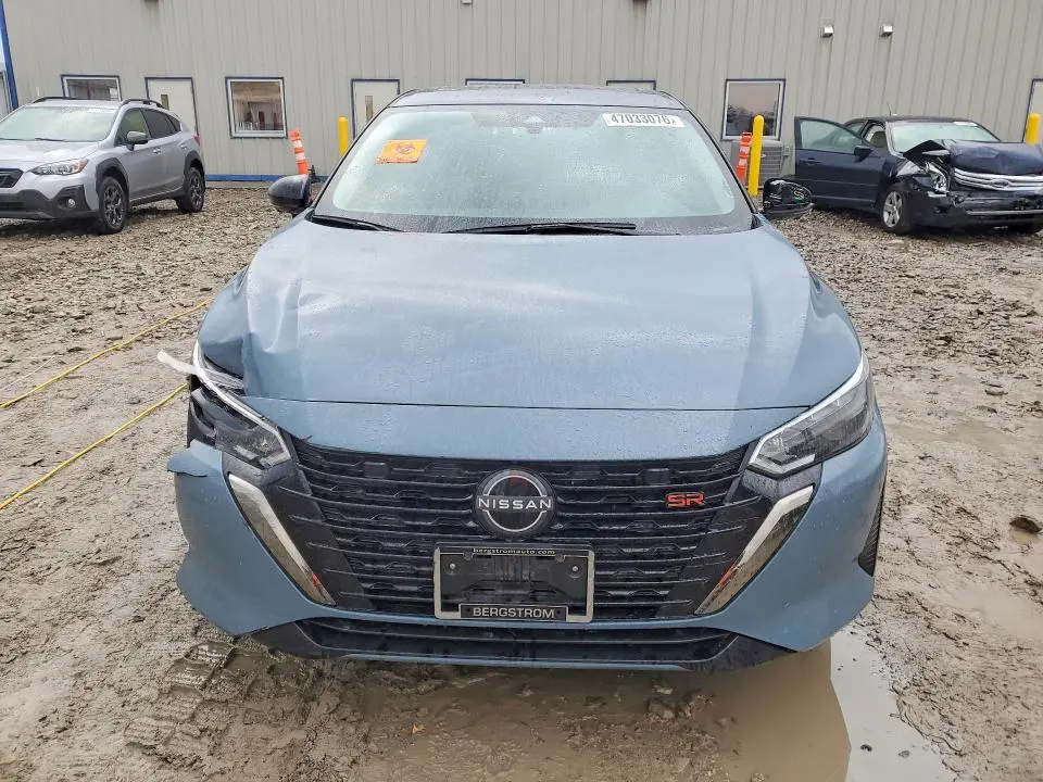 2024 NISSAN SENTRA SR  