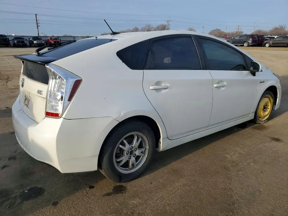 2010 TOYOTA PRIUS   