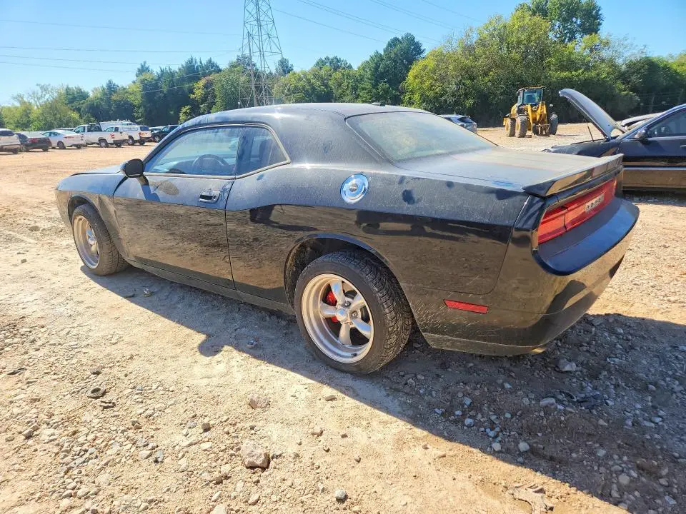 2010 DODGE CHALLENGER SE  