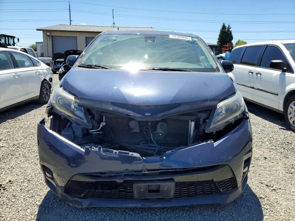 2019 TOYOTA SIENNA SE PREMIUM 7-PASSENGER  