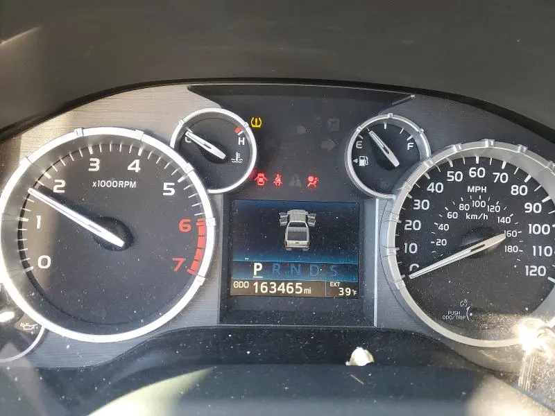 2017 TOYOTA TUNDRA SR5  