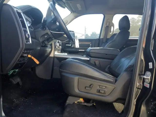 2019 RAM 1500 CLASSIC LARAMIE