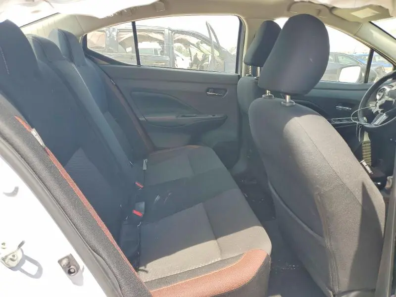 2024 NISSAN VERSA SR  